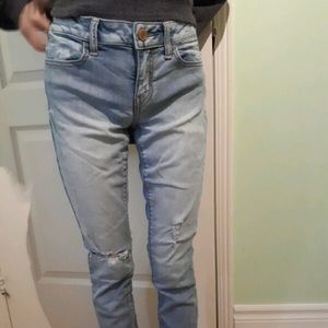 American Eagle ripped jeans